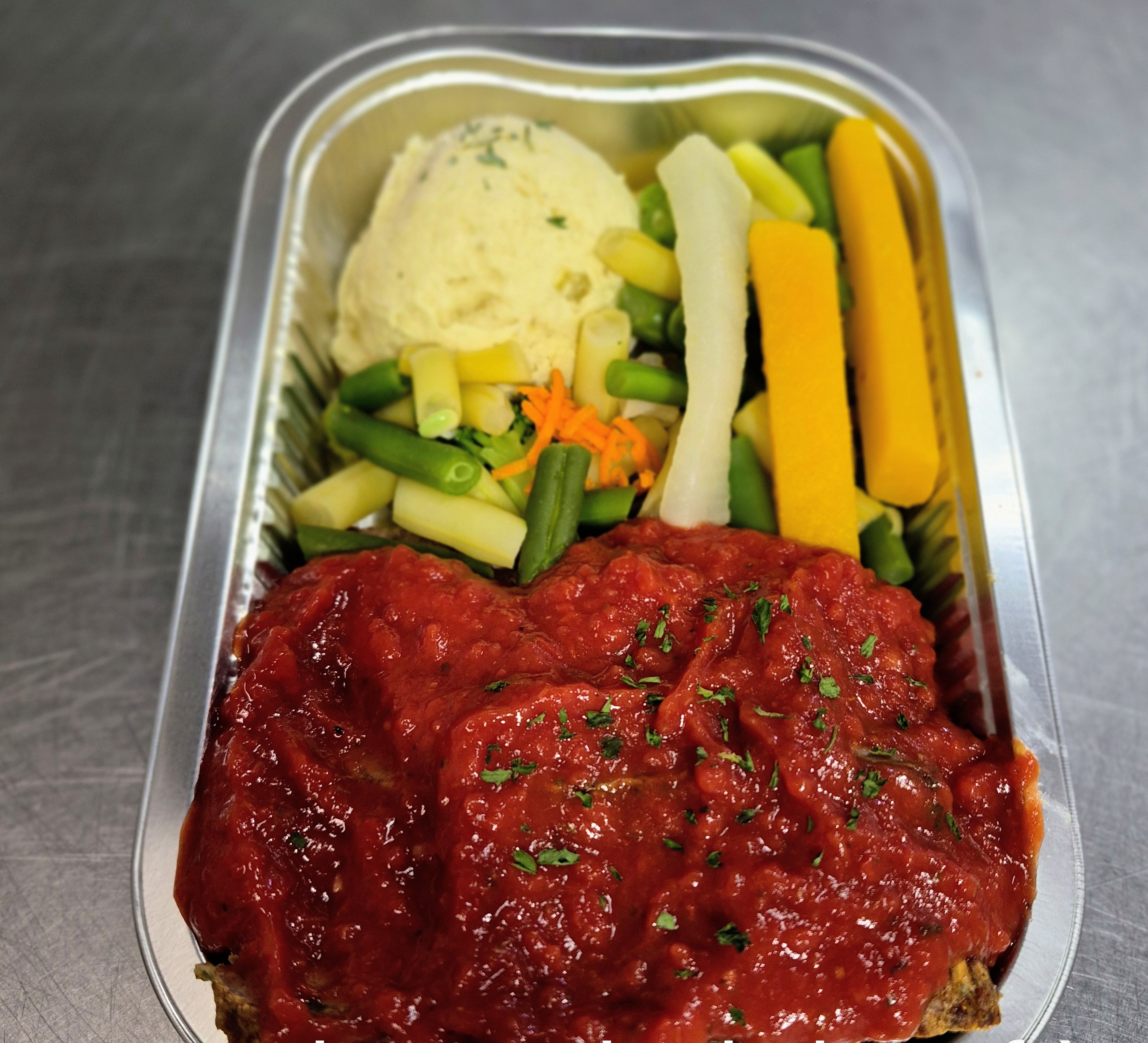 pain-de-viande-de-boeuf-sauce-italienne-avec-pommes-de-terre-ou-riz.jpg
